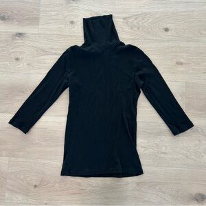 Gap Black 3/4 sleeve Turtleneck Women's Top - M